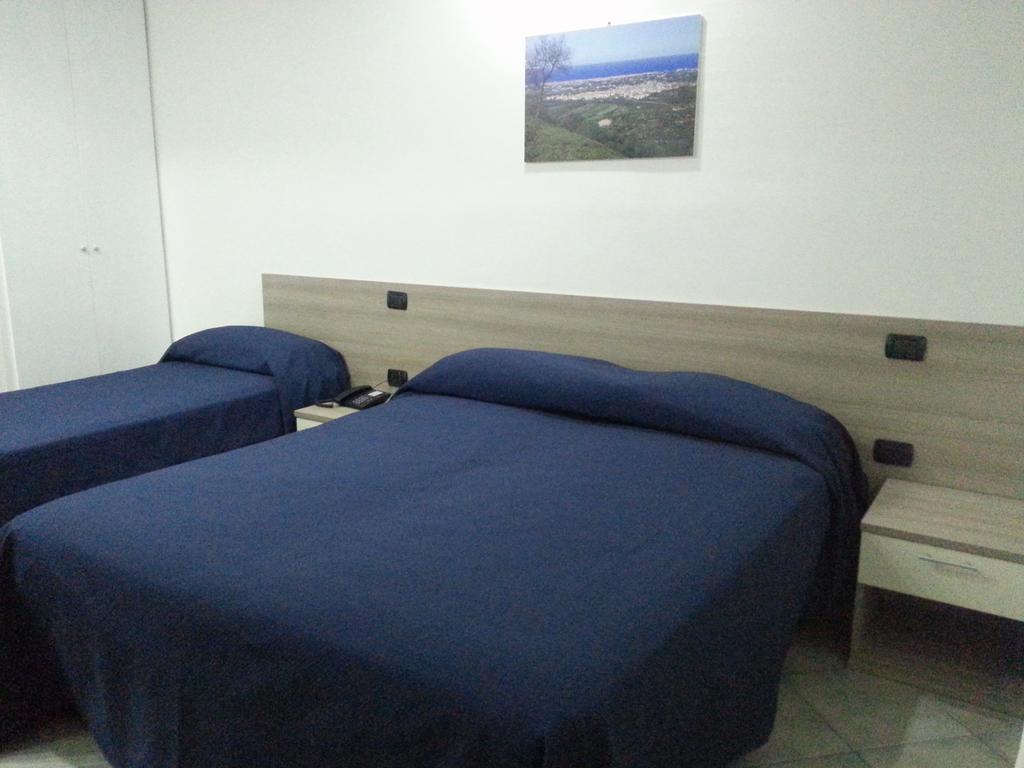 Hotel Poseidon 코릴리아노칼라브로 외부 사진